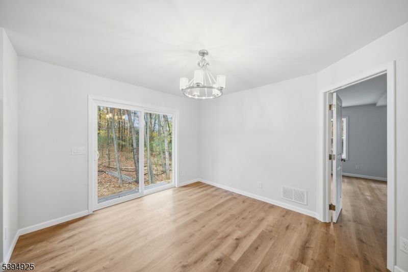 20 Mine Hill Rd