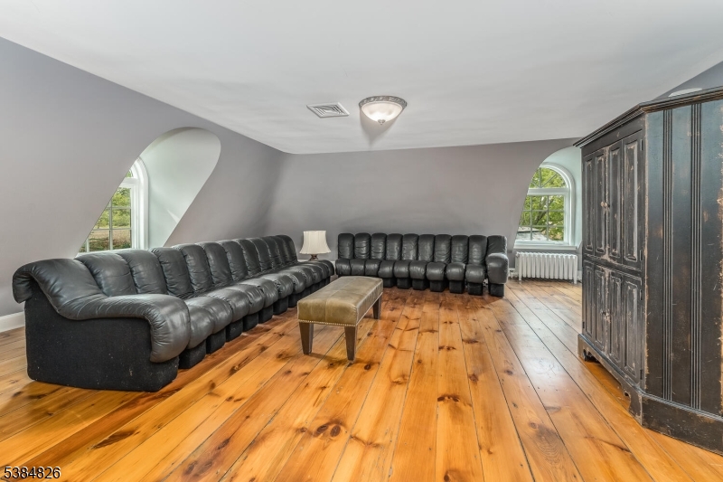 312 Hamden Rd