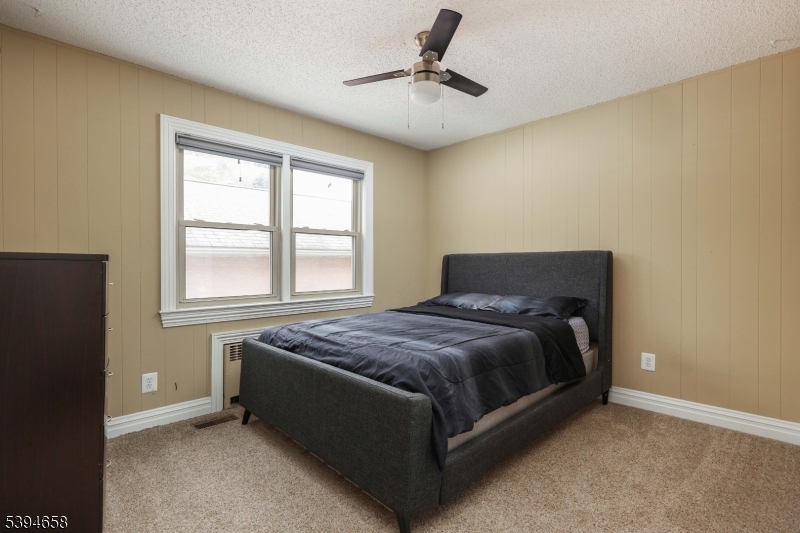 825 Dennis Pl