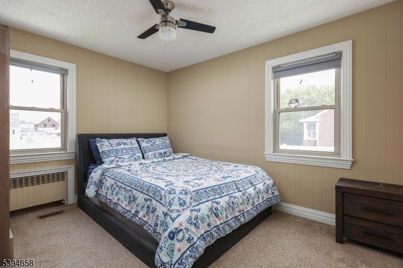 825 Dennis Pl