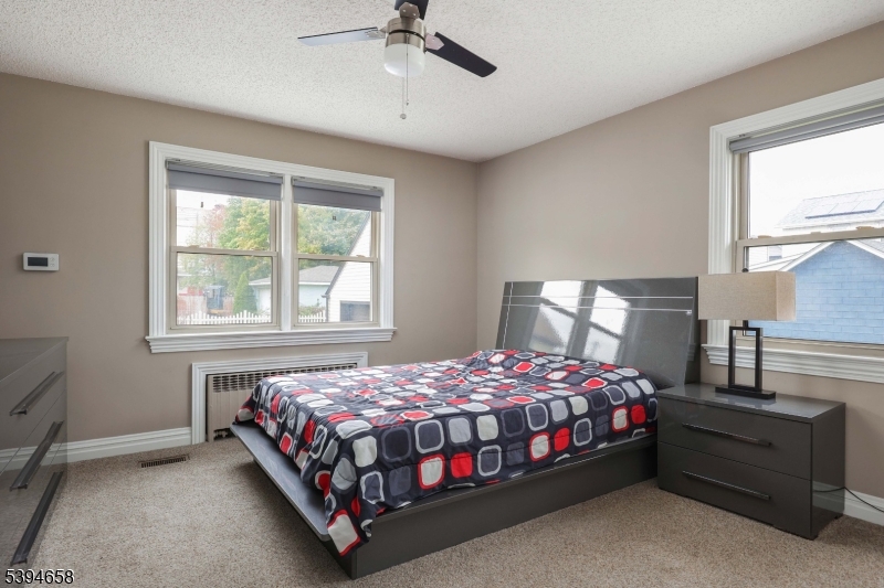 825 Dennis Pl