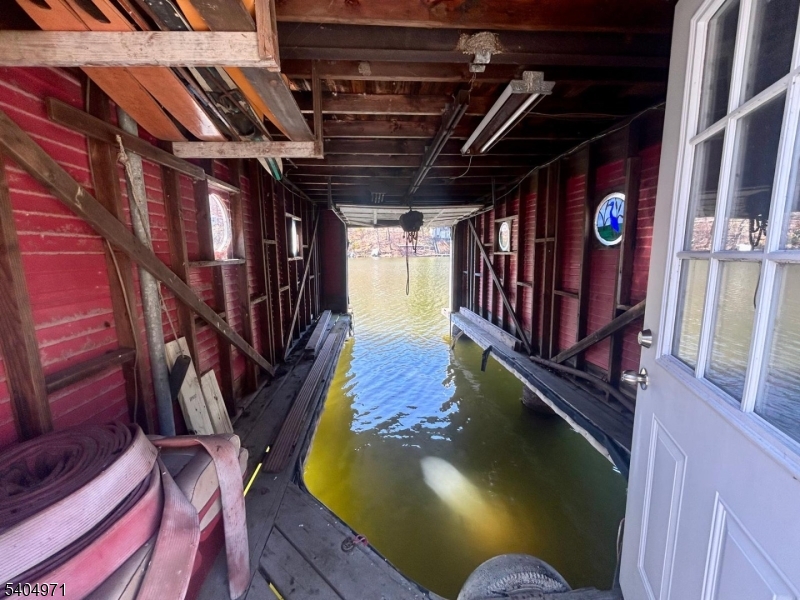 38 W River Styx Rd