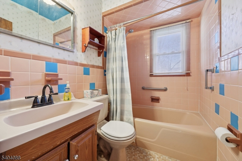 5504 Berkshire Valley Rd