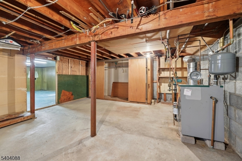 5504 Berkshire Valley Rd