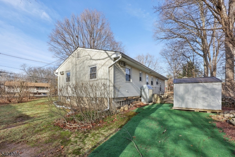 5504 Berkshire Valley Rd