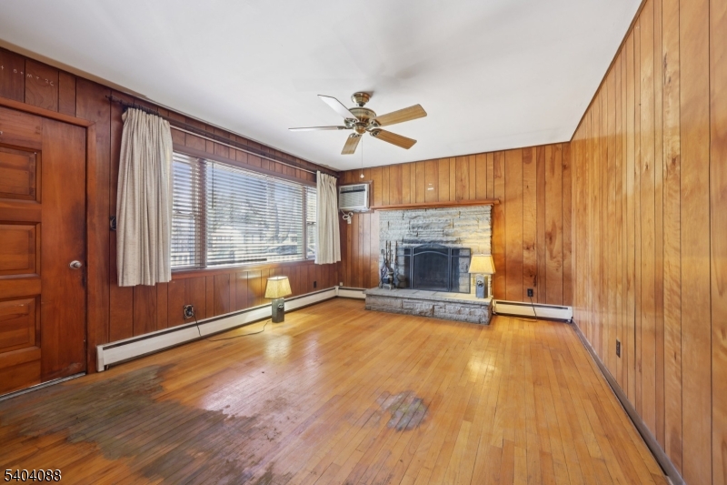 5504 Berkshire Valley Rd