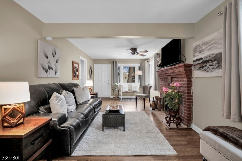 193 JACKSONVILLE DR.