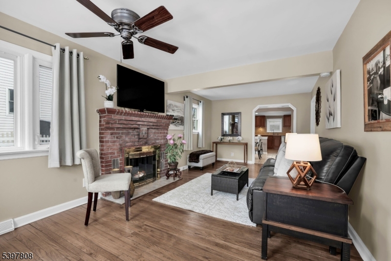 193 JACKSONVILLE DR.