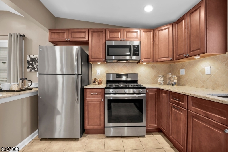 193 JACKSONVILLE DR.