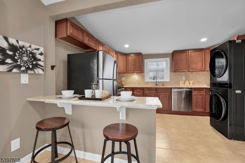 193 JACKSONVILLE DR.