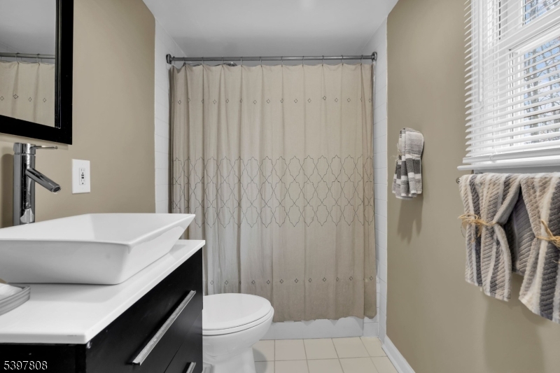 193 JACKSONVILLE DR.