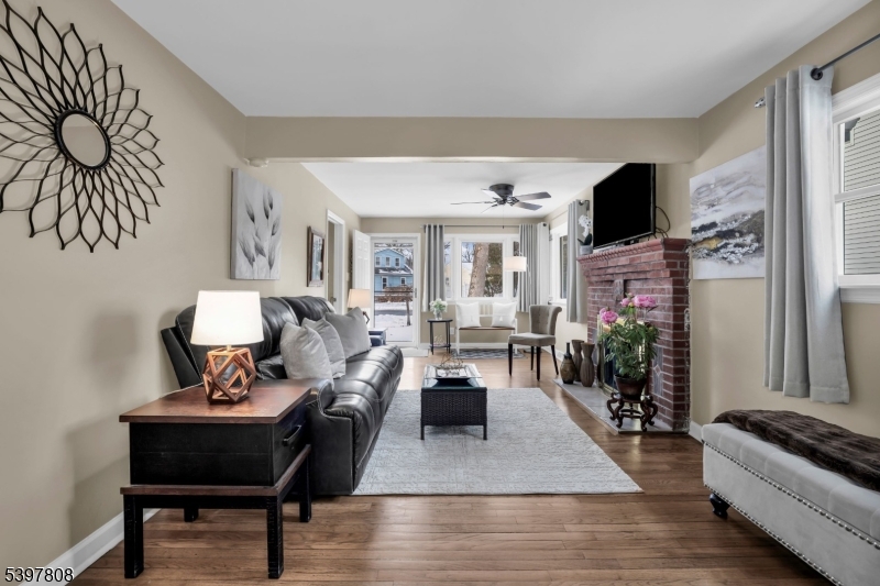 193 JACKSONVILLE DR.