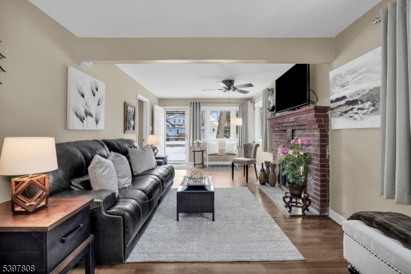 193 JACKSONVILLE DR.