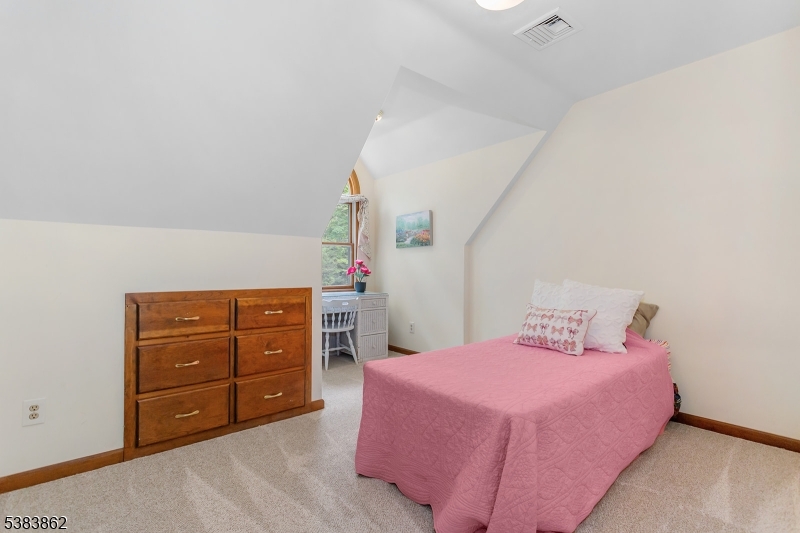 103 Burnt Meadow Road