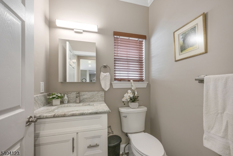 7 WINDING RIDGE ROAD