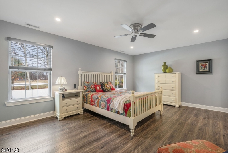 7 WINDING RIDGE ROAD