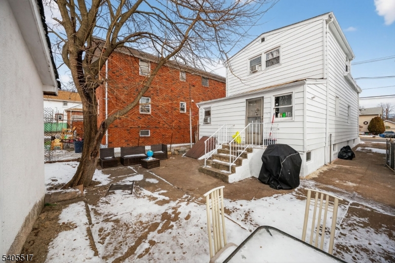 415 Preakness Ave
