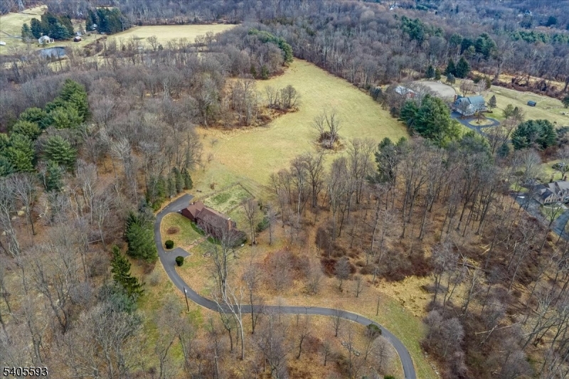 1028 Califon Cokesbury Rd