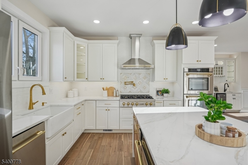 207 N SCOTCH PLAINS AVE