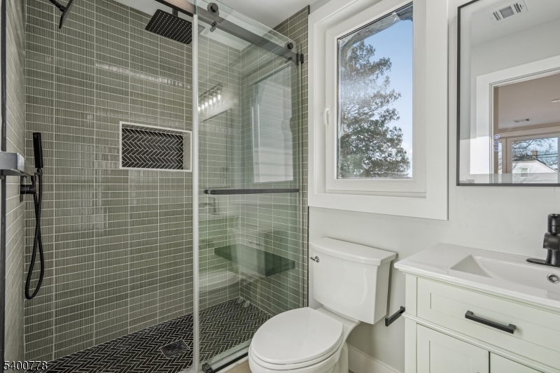 207 N SCOTCH PLAINS AVE