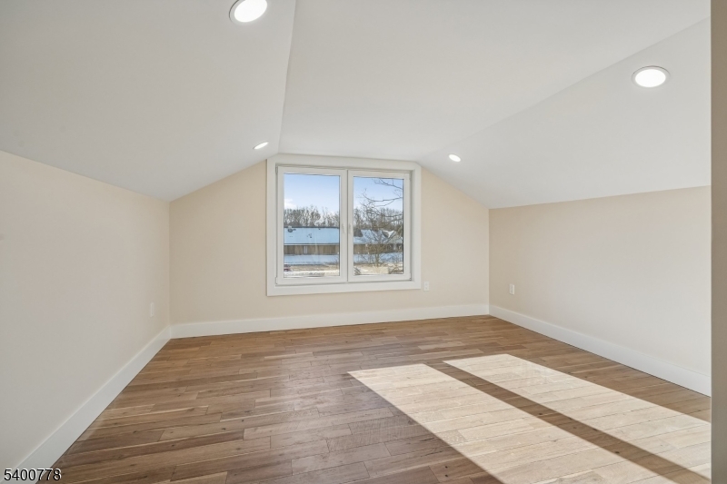 207 N SCOTCH PLAINS AVE