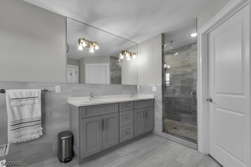 162 Flanders Netcong Rd