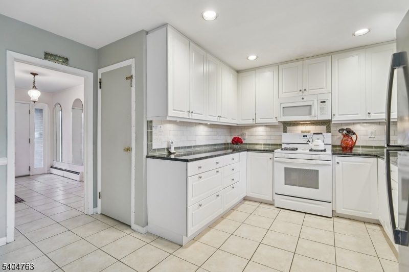 188 E Mount Pleasant Ave