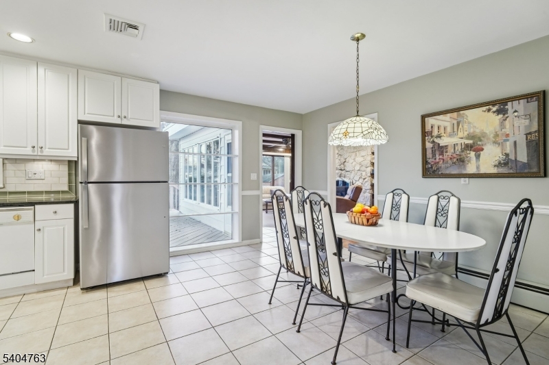 188 E Mount Pleasant Ave