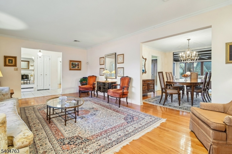 188 E Mount Pleasant Ave