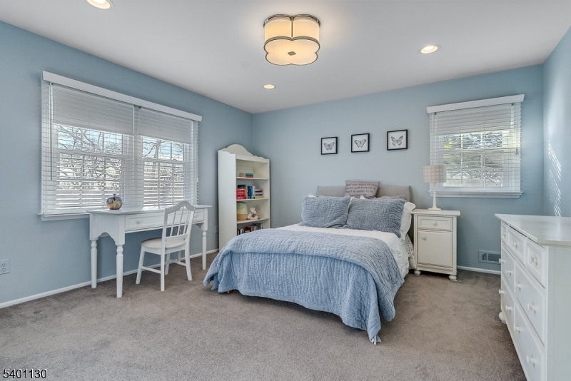 986 Chimney Ridge Dr