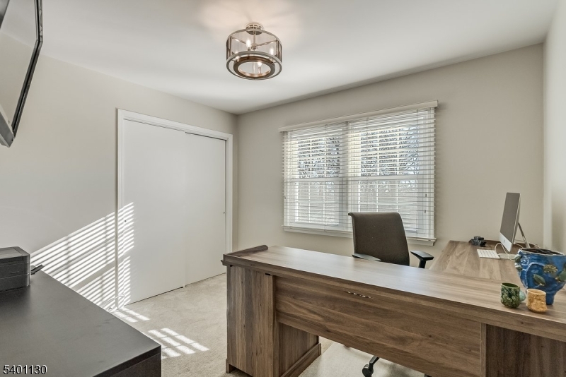 986 Chimney Ridge Dr