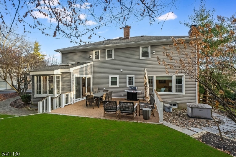 986 Chimney Ridge Dr