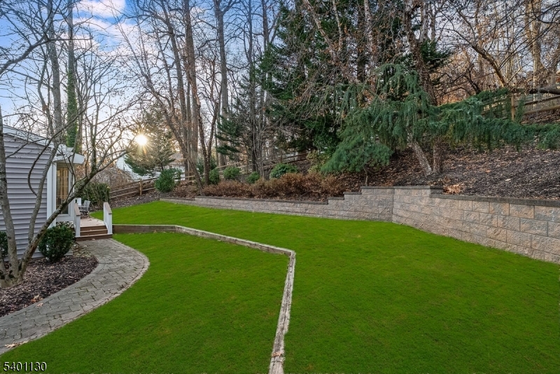 986 Chimney Ridge Dr