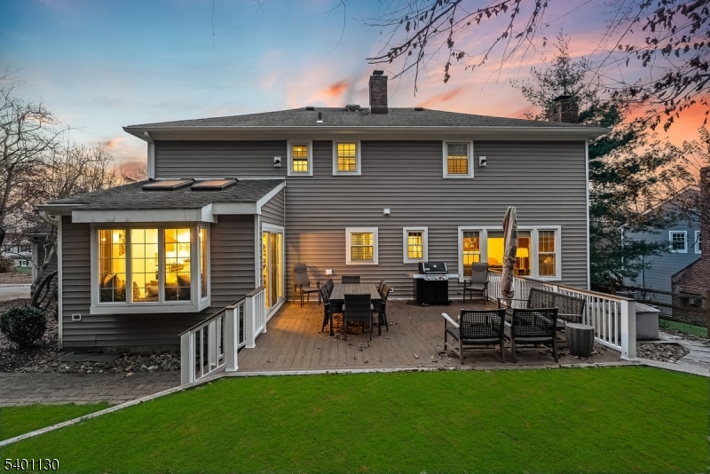 986 Chimney Ridge Dr