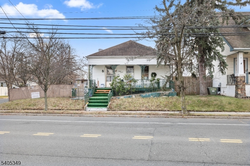 37 Raritan Rd