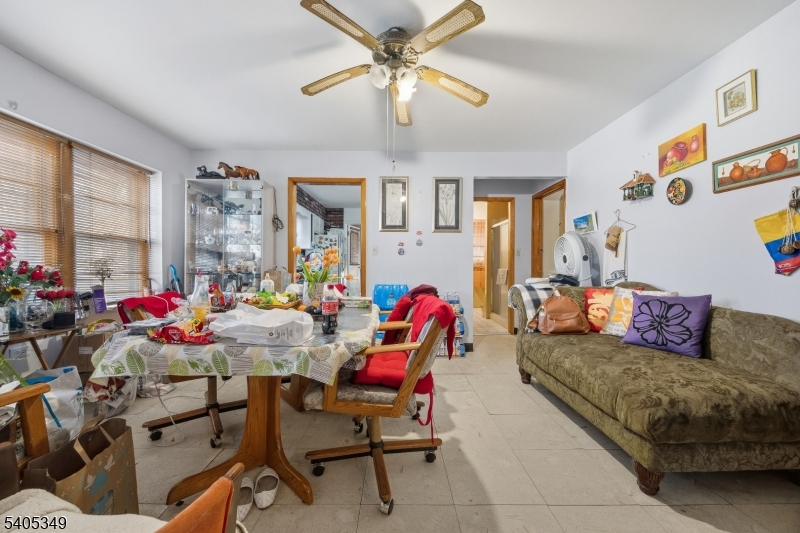 37 Raritan Rd