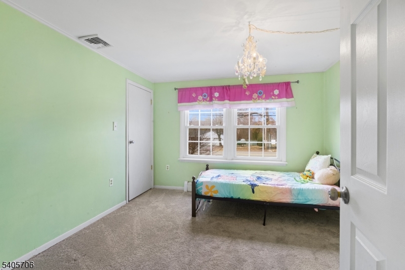 157 S. Hillside Avenue