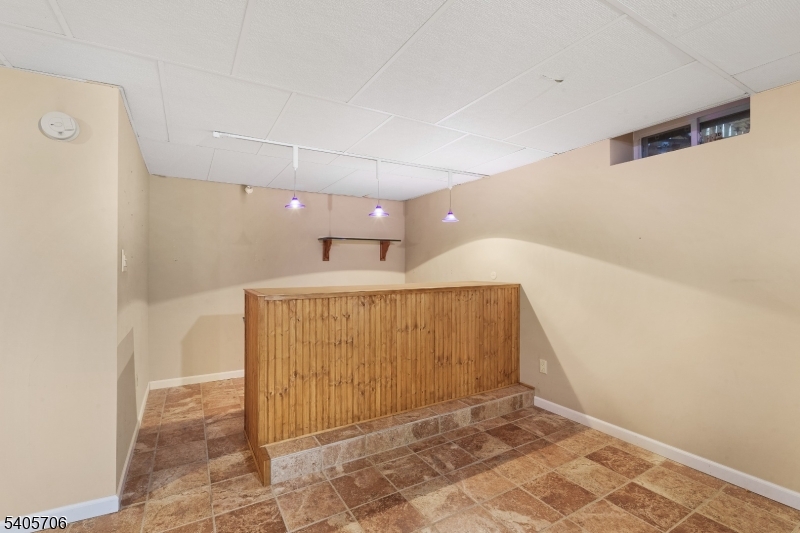 157 S. Hillside Avenue