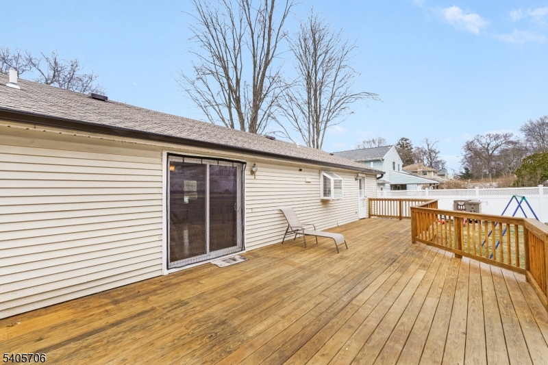 157 S. Hillside Avenue