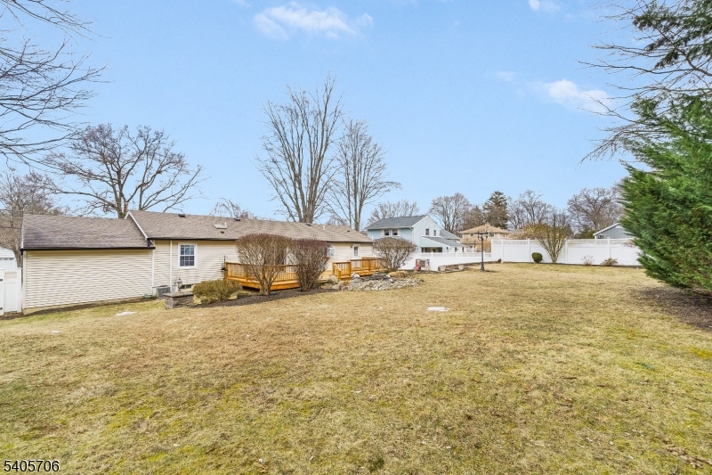 157 S. Hillside Avenue