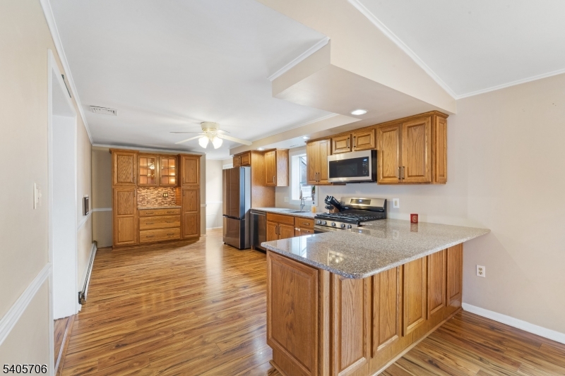 157 S. Hillside Avenue