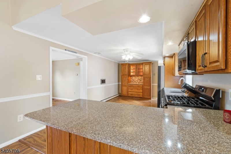 157 S. Hillside Avenue