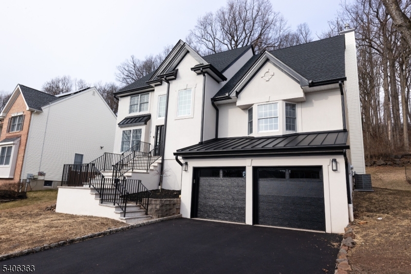 13 Sycamore Way