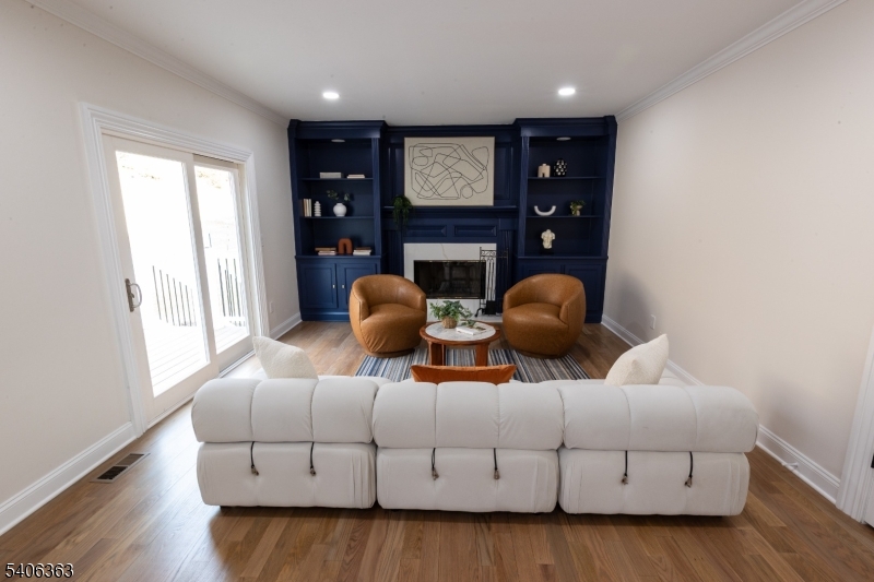13 Sycamore Way