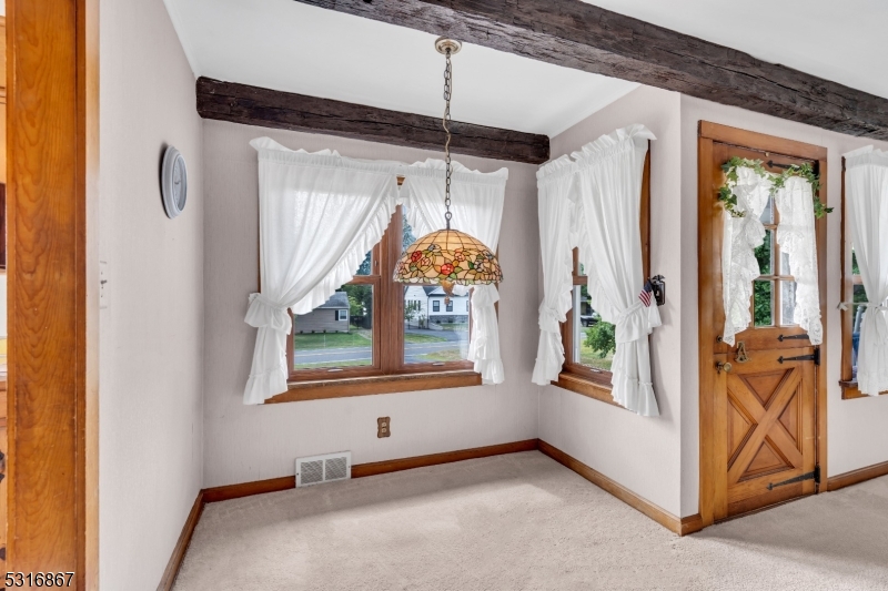 128 Annandale High Bridge Rd