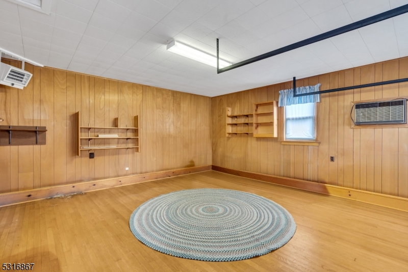 128 Annandale High Bridge Rd