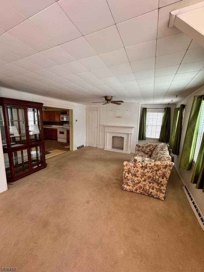 36 Willow Ave