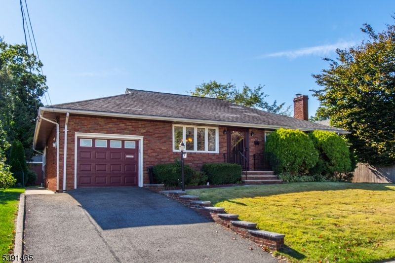 15 Saint Michaels Pl