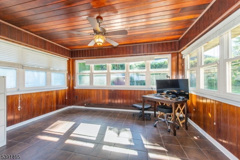 15 Saint Michaels Pl