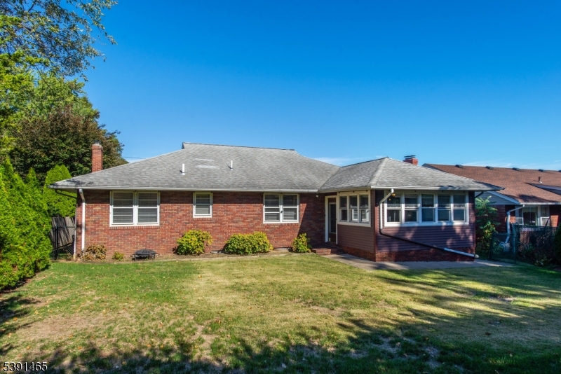 15 Saint Michaels Pl